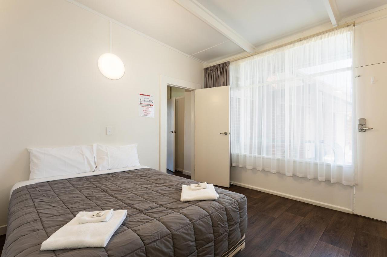 Rivers Apartments Motel Sale Gippsland Extérieur photo